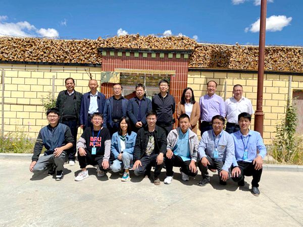 高原慰問送清涼，情系基層暖人心